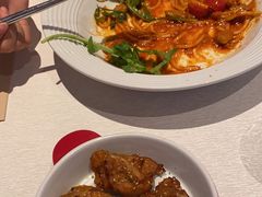 -必胜客(大宁路店)