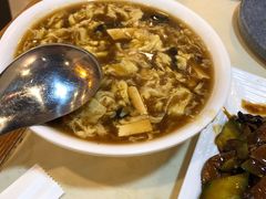 酸辣汤-生活本该如此北京小馆(周庄嘉园店)