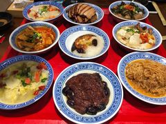-蓝田九大碗民俗食府(蓝田店)