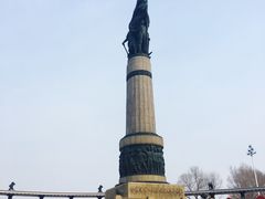 -人民防洪胜利纪念塔