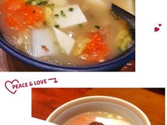 鸭架豆腐汤-君悦酒店·1881·北京烤鸭