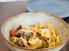 勃艮第红烩牛肉宽面-gaga(北京新中关购物中心店)