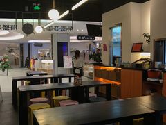大堂-Asianplus海蓝鸡饭