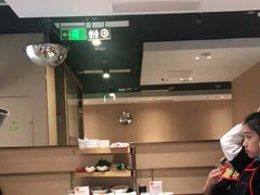 卡座-海底捞火锅(凯德广场店)
