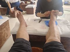 -创新足专业修脚(龙荷路店)