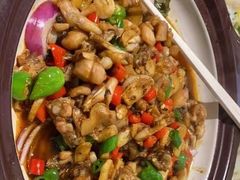 -绿草地·湘菜(7mall店)