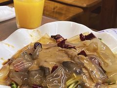 -东北四季饺子王(华山路店)