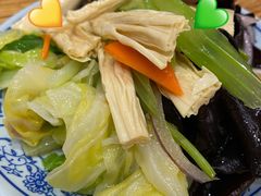 素凉菜-门框胡同百年卤煮(新街口店)