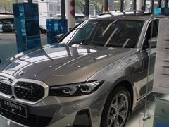 -上海宝信宝马4S店