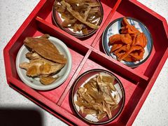 -老萍巷莲花血鸭·萍乡地标江西菜(步行街店)