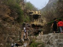 -大平台龙居瀑布旅游区