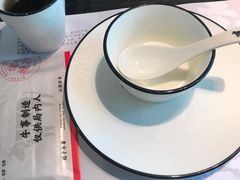 -牛事制造局牛肉火锅(莲岳路店)