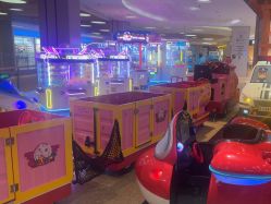 -卡通尼乐园(新达汇三林店)