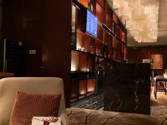 -襄阳富力皇冠假日酒店 · 大堂酒廊