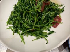 -潮界(凯德晶萃店)