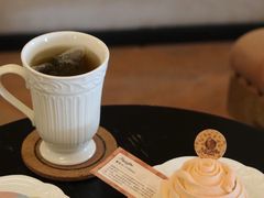 -Me Coffee下午茶艺术空间