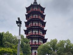 -绳金塔