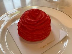 -Fridi Patisserie Cafe