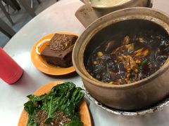 -长城砂煲田鸡粥