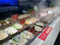 -四囍码头海鲜烧烤自助火锅(外滩南京东路悦荟广场店)