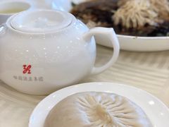 蟹黄汤包-怡园饭店-餐厅(四望亭店)