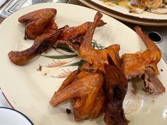 红烧乳鸽-时利和美食(东方广场店)