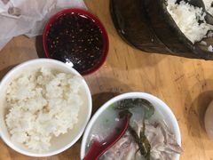 -雷祖芳老妈蹄花店