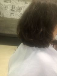 -阿兵荣辉美容理发有限公司