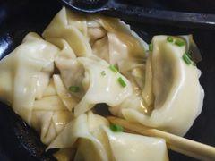 -真真鲜馄饨店(启蒙路店)