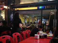 -BHC炸鸡(明洞总店)