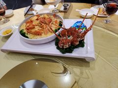 -东豪园林海鲜酒家(南港路辅路店)