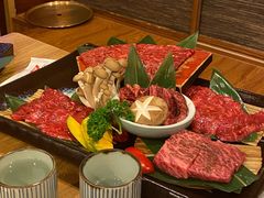 -炼火烤肉店