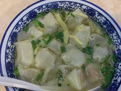 泡泡小馄饨-聚笼鲜美食(凤凰街店)