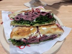 小红帽三明治-OUR Bakery(中海环宇荟店)