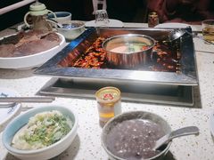 -二荆条·蜀鲜汇城市森林火锅