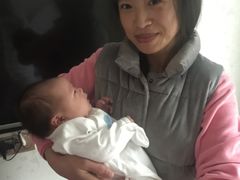 -爱的果实月嫂育婴师(世纪东方店)