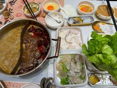 -小茉庐和牛自助火锅(龙湖万达店)