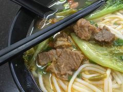 -丫丫桂林米粉(学府店)