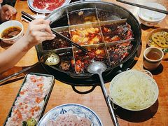 -周小明火锅(黑金冠社区店)