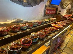 -老牌坊云南鱼豆花火锅(爱建店)