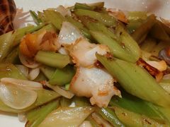西芹百合炒螺片-惠食佳(滨江大公馆店)