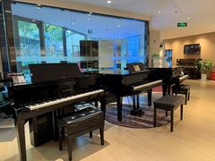 -柏斯音乐艺术中心·钢琴·吉他(上音店)