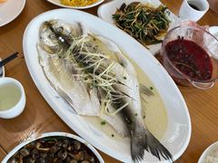 -品鲜村农家菜·阳澄湖大闸蟹(总店)