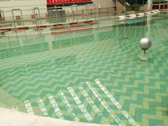 -龙脉温泉室内游泳馆