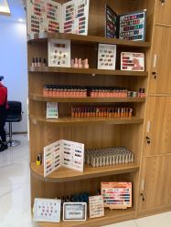 -悦颜美佳·美容·美甲美睫