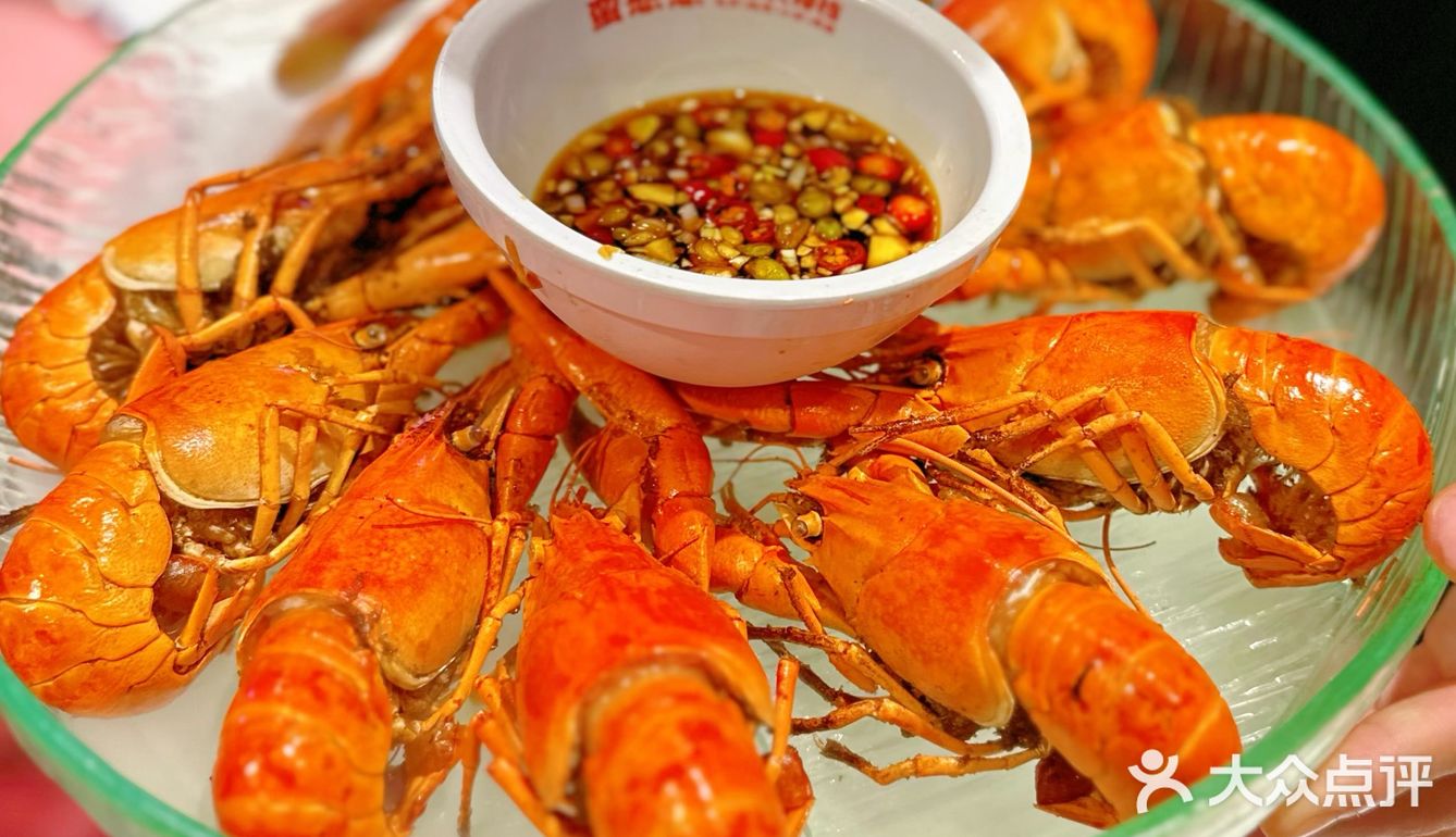 🔵蛮憨憨|我的2️⃣0️⃣2️⃣4️⃣年第一顿小龙虾‼️