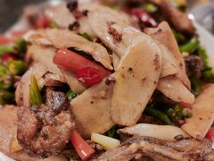-鸿顺老铁锅美蛙鱼府(解放碑店)