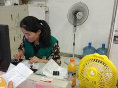 -华润万家(朱雀大街店)