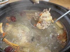 -濠轩阁特色生蚝火锅(水湾路店)