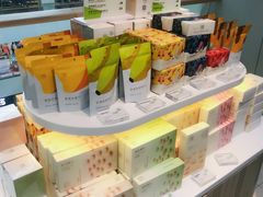 零售区-奈雪的茶(赛格店)
